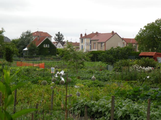  habitations près des jardins potagers, Ste Savine, 10300